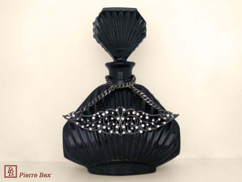 Pierre Bex Art-Deco perfume bottle with rhinestones 46319-02